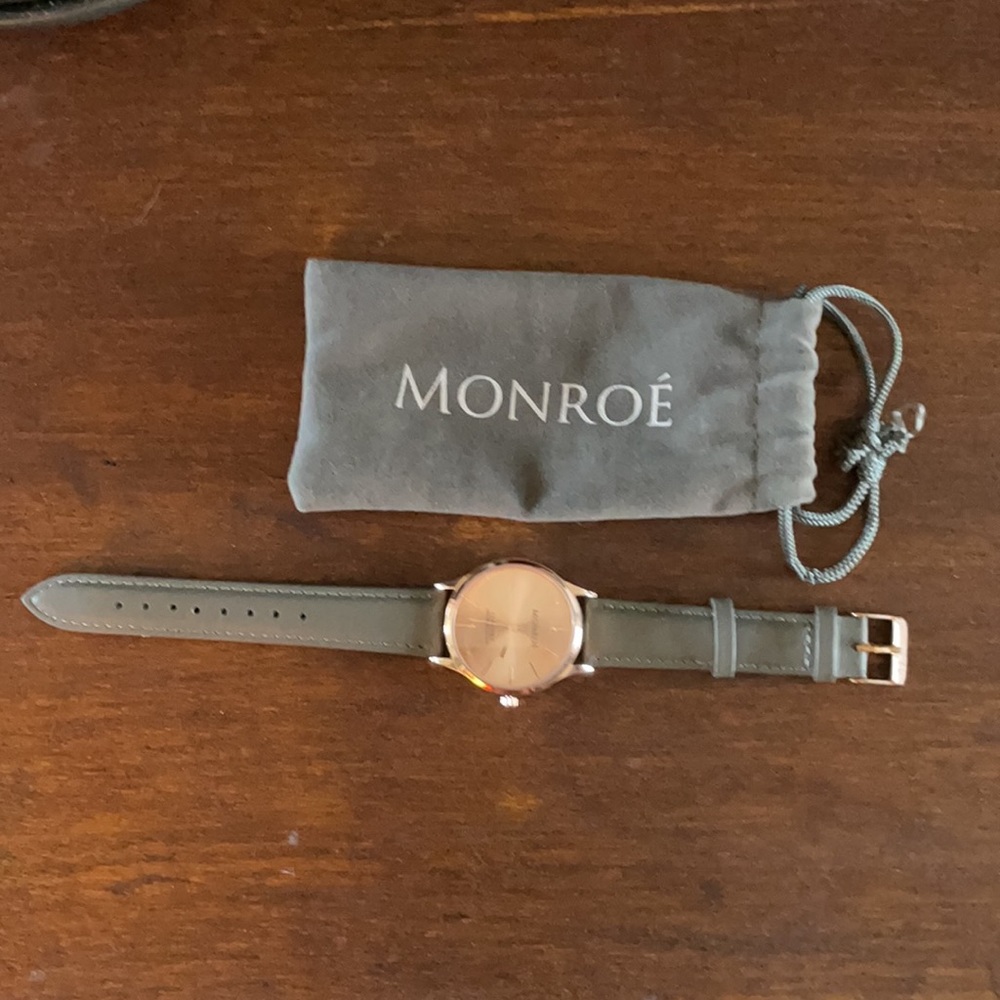 Monroe Watch - Picture 3 of 6